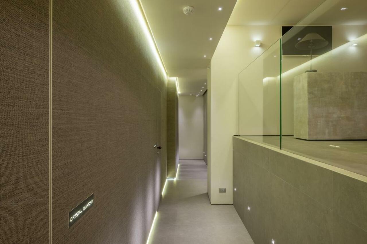 Room 230 Roma Luxury Suites Exterior photo